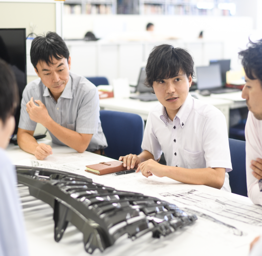 TGテクノ打ち合わせシーン